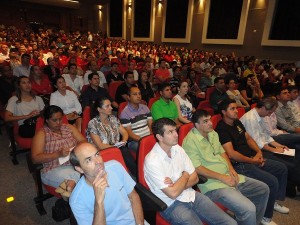 Em novembro de 2013, o Espaço Sindinova recebeu fabricantes do polo calçadista de Nova Serrana para discutir sobre as autuações da NR-12.