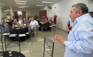 Durante o encontro, o presidente do Sindinova, Pedro Gomes da Silva, apresentou aos lojistas as estruturas física e tecnológica da entidade. Foto: Antônio Azevedo/Sindinova.
