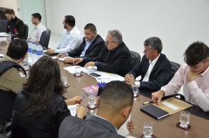 Criado em julho de 2016, o Comitê de Intervenção Estratégica para a Cidade de Nova Serrana reúne órgãos envolvidos com a segurança municipal para definir ações de combate à criminalidade. Foto: Sec. Comunicação Prefeitura Municipal de Nova Serrana.