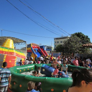 Crianças se divertem em mais um Dia C do Credinova.