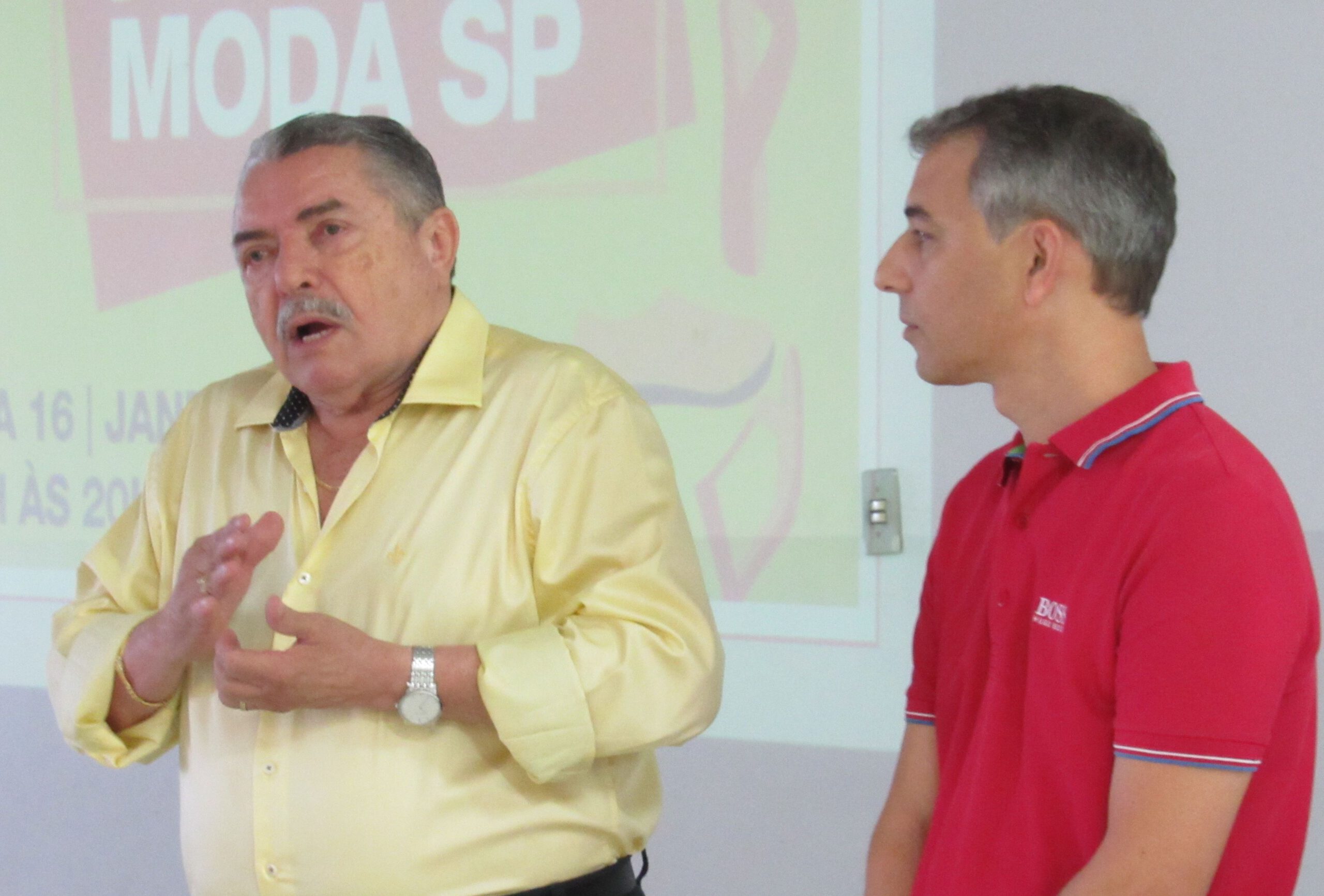 O presidente do Sindinova, Pedro Gomes e o vice-presidente, Júnior César Silva, falaram da importância da Feira para os associados